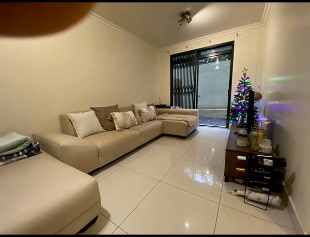 2 BEDROOM APARTMENT FOR SALE IN UMHLANGA RIDGE